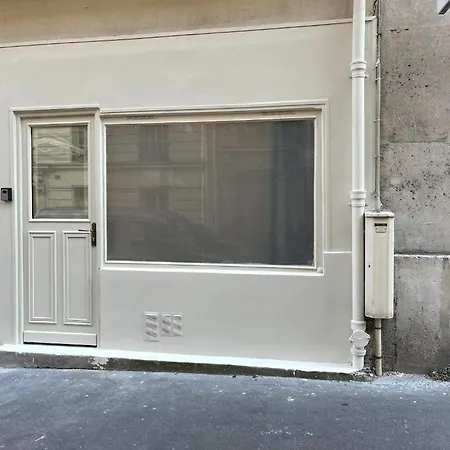 Mathurin Paris Exterior photo